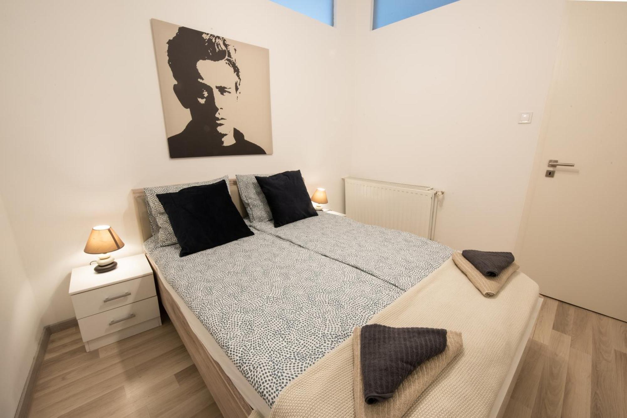 Modern Downtown Retreat At Akacfa 36 Apartament *