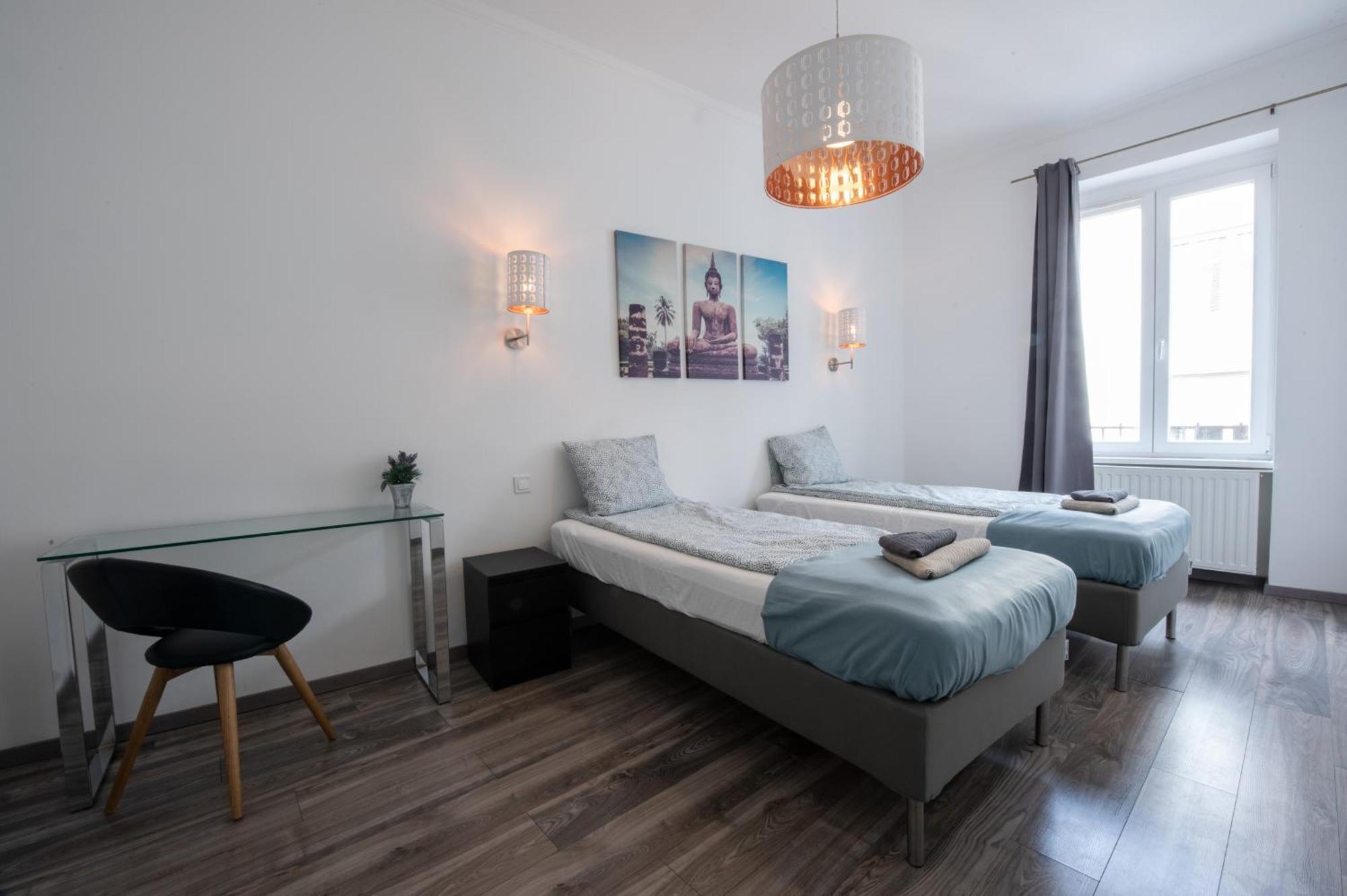 Modern Downtown Retreat At Akacfa 36 Budapesta