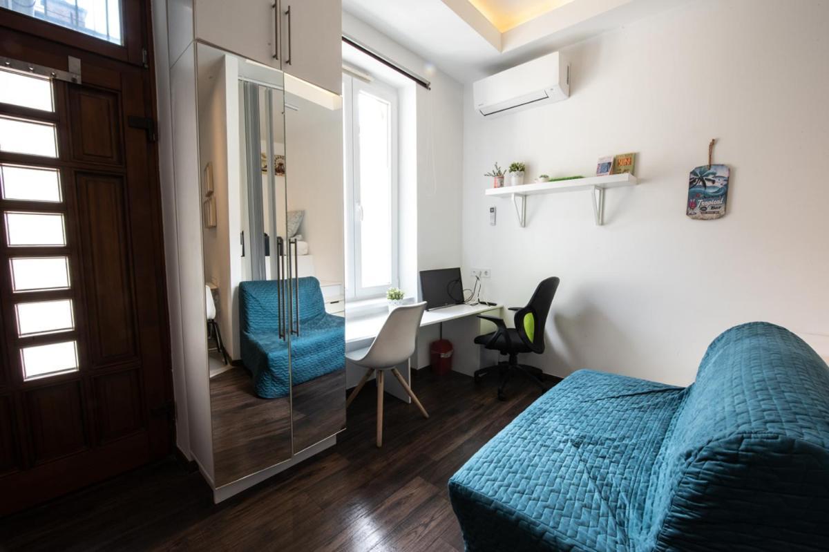 Modern Downtown Retreat At Akacfa 36 דירה